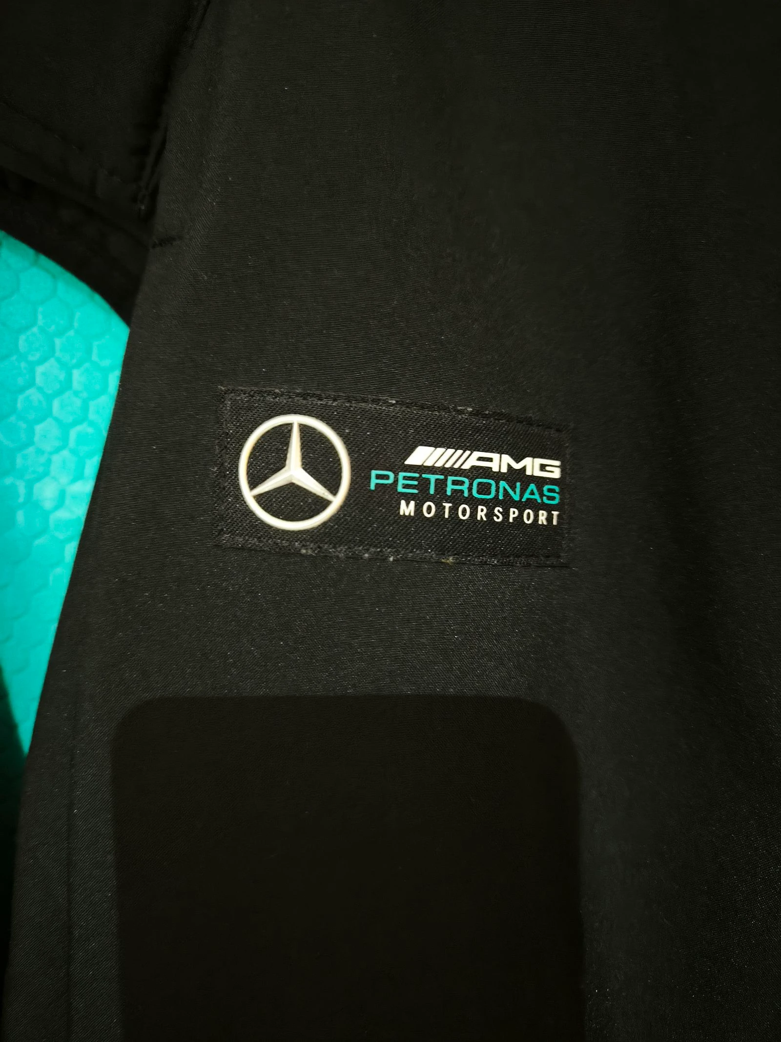 Softgel Mercedes AMG coat – photo 3